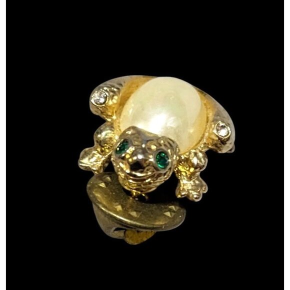 Vintage Gold Tone Faux Pearl Frog Lapel Pin - Picture 2 of 8